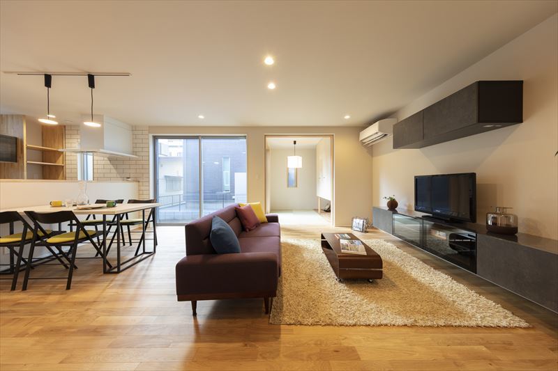 家具もスタイリッシュにこだわったリビング